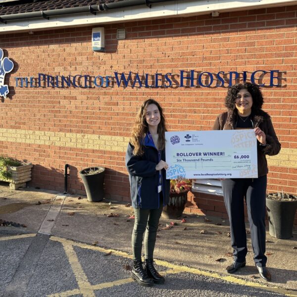 Local Hospice Lottery winners in Pontefract